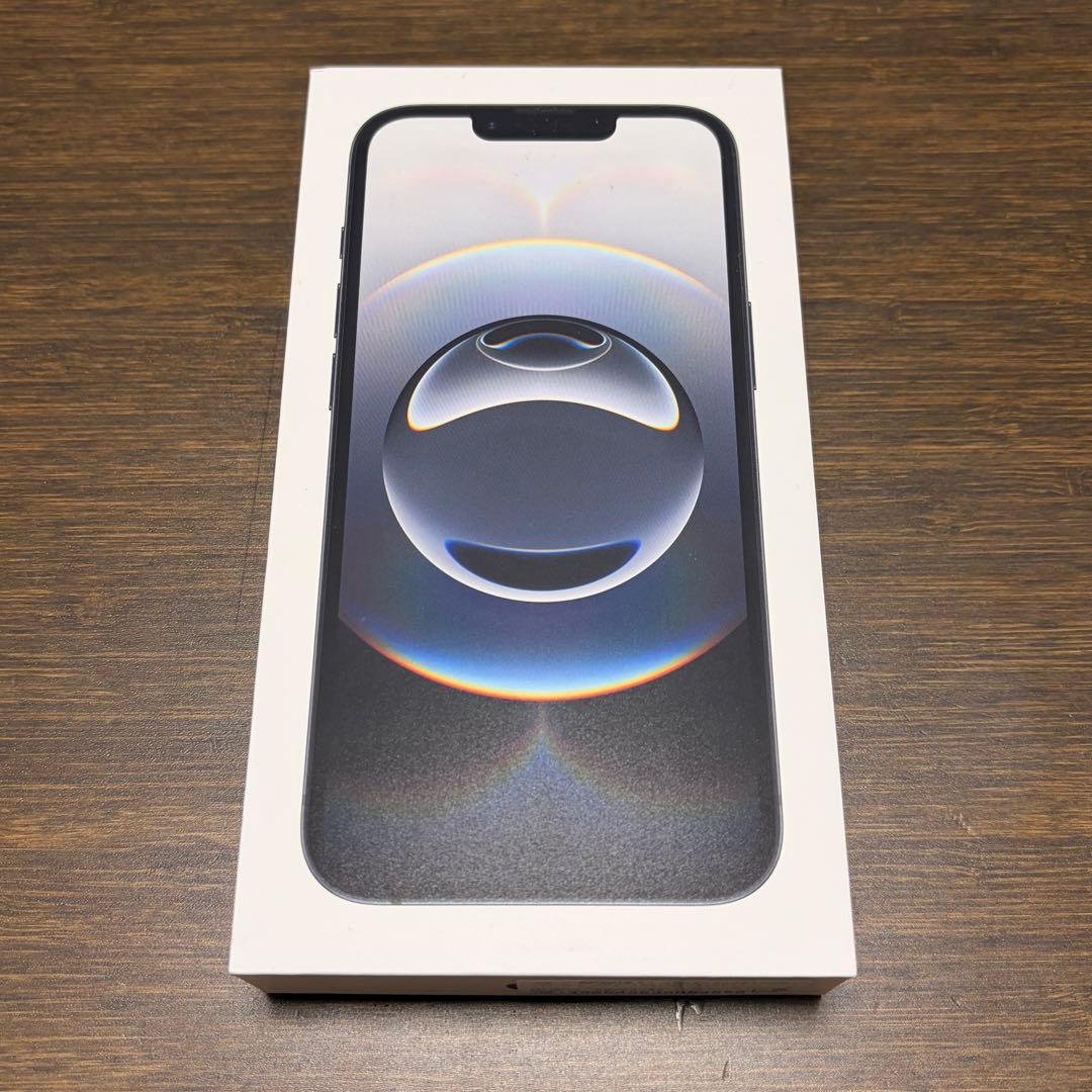 iPhone16e 128GB ブラック SIMフリー 美品　本体　新古品