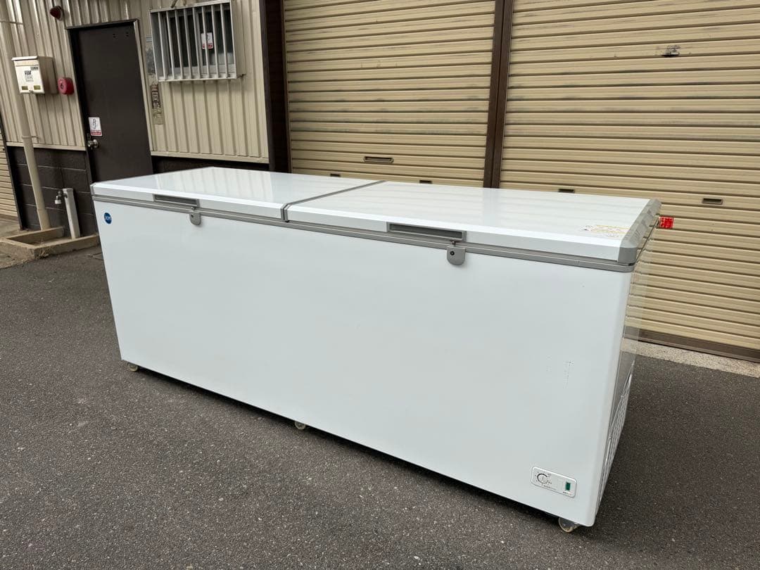 美品　ジェーシーエム　冷凍ストッカー　冷凍庫　２０２４年製　キャスター付き