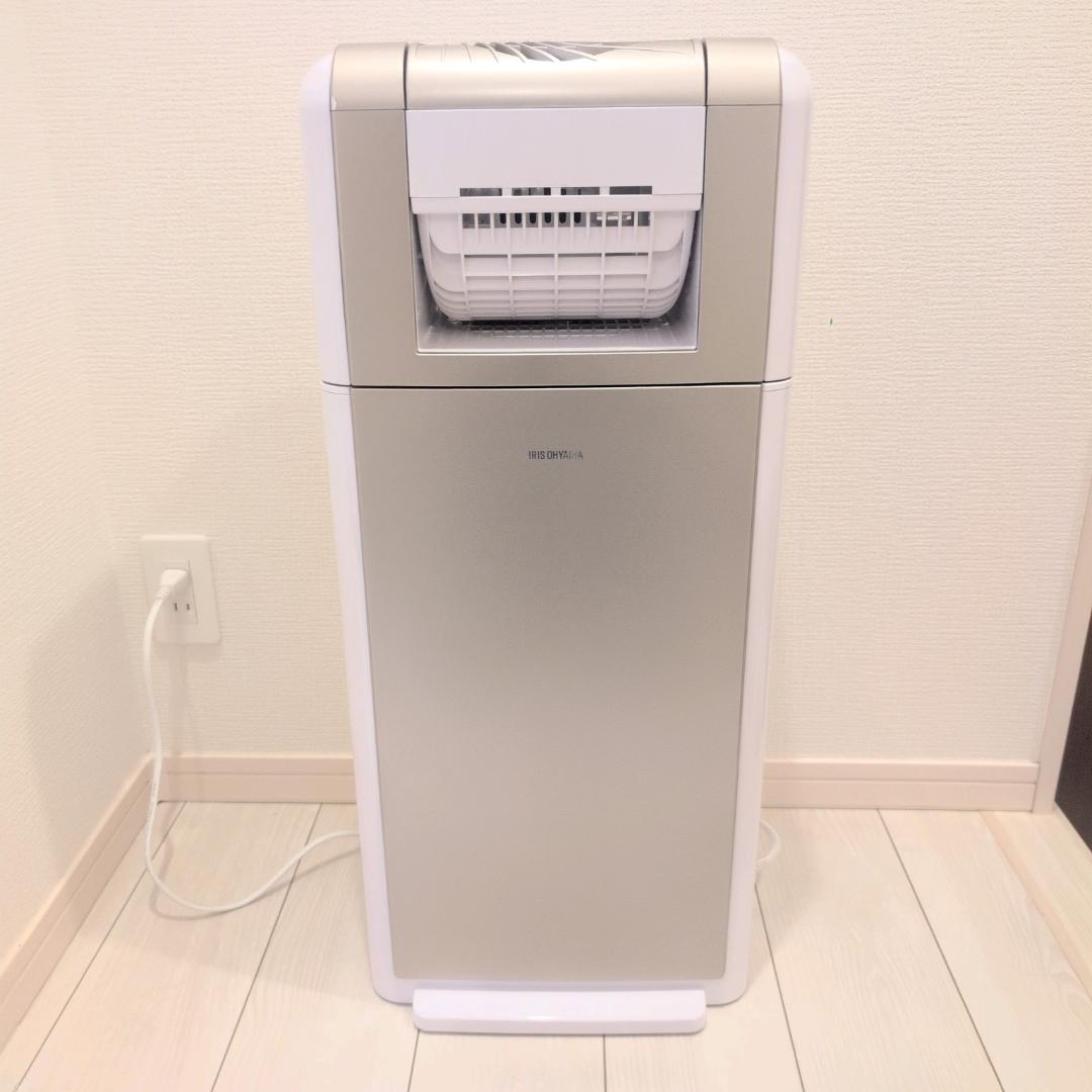【極美品】アイリスオーヤマ、サーキュレーター付き衣類乾燥除湿機。