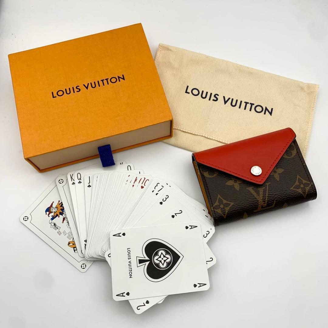 プレゼントにも！ 鑑定済み ルイヴィトン トランプ カード 財布 ケース