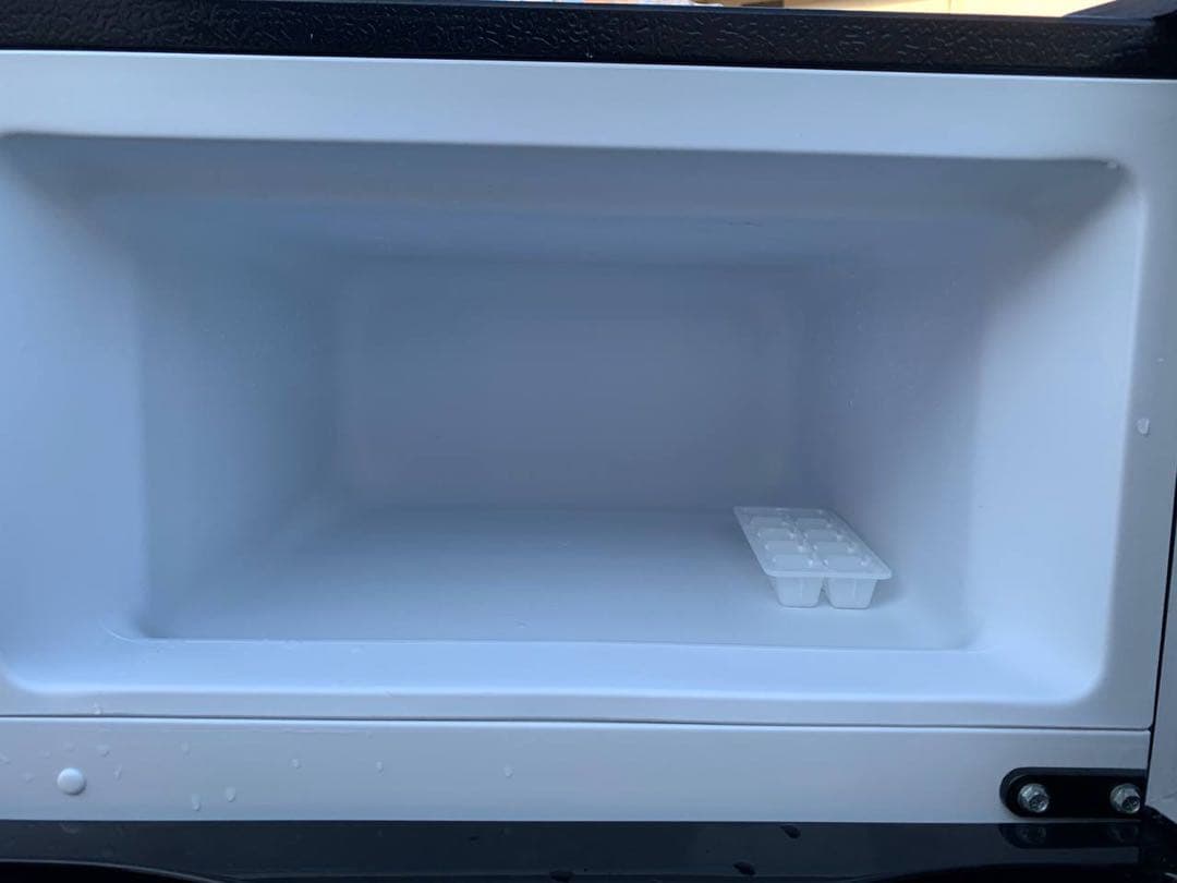 ♻️送料設置無料　maxzen 2ドア冷凍冷蔵庫　JR090ML01GM