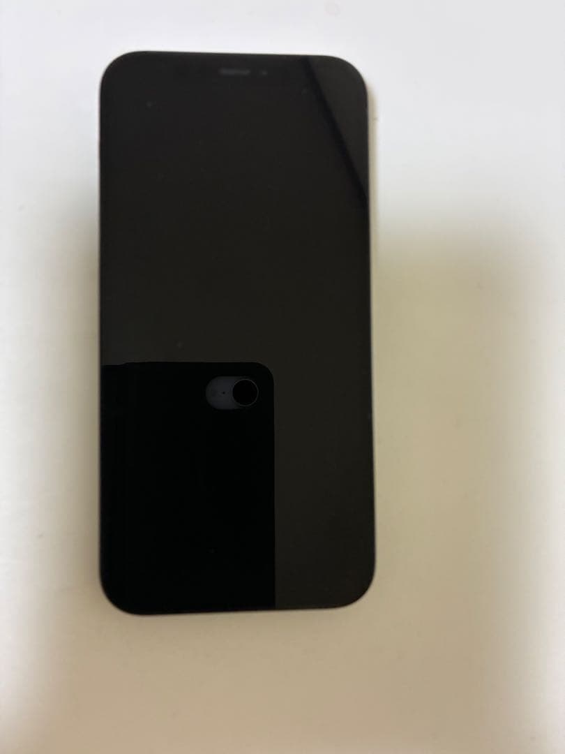 Apple iPhone 12 ブラック