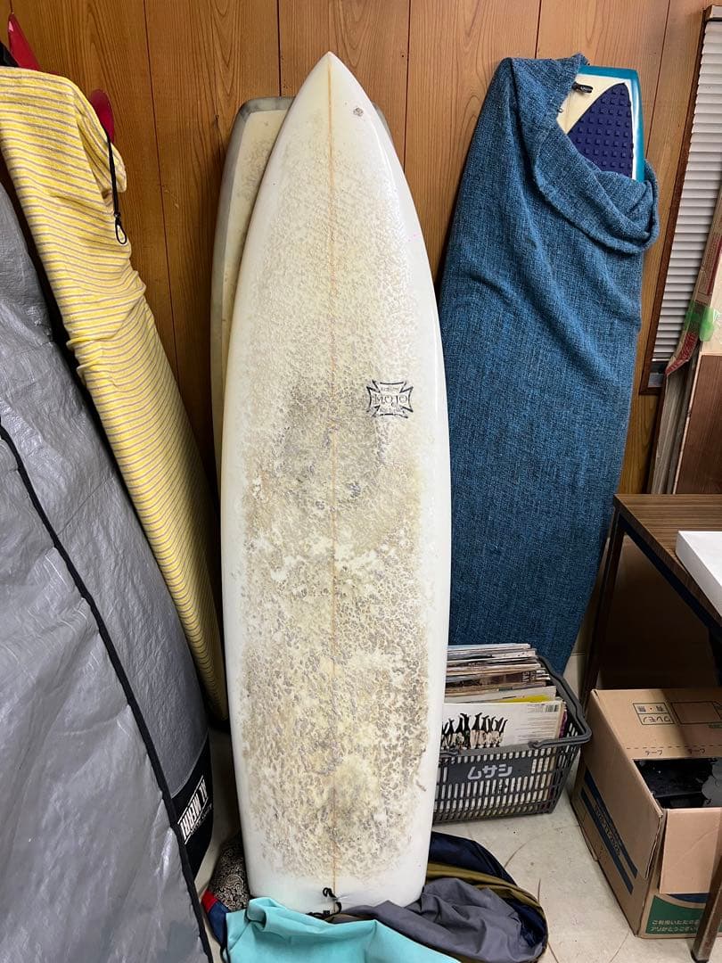 mojoサーフボード 5フィンボックス