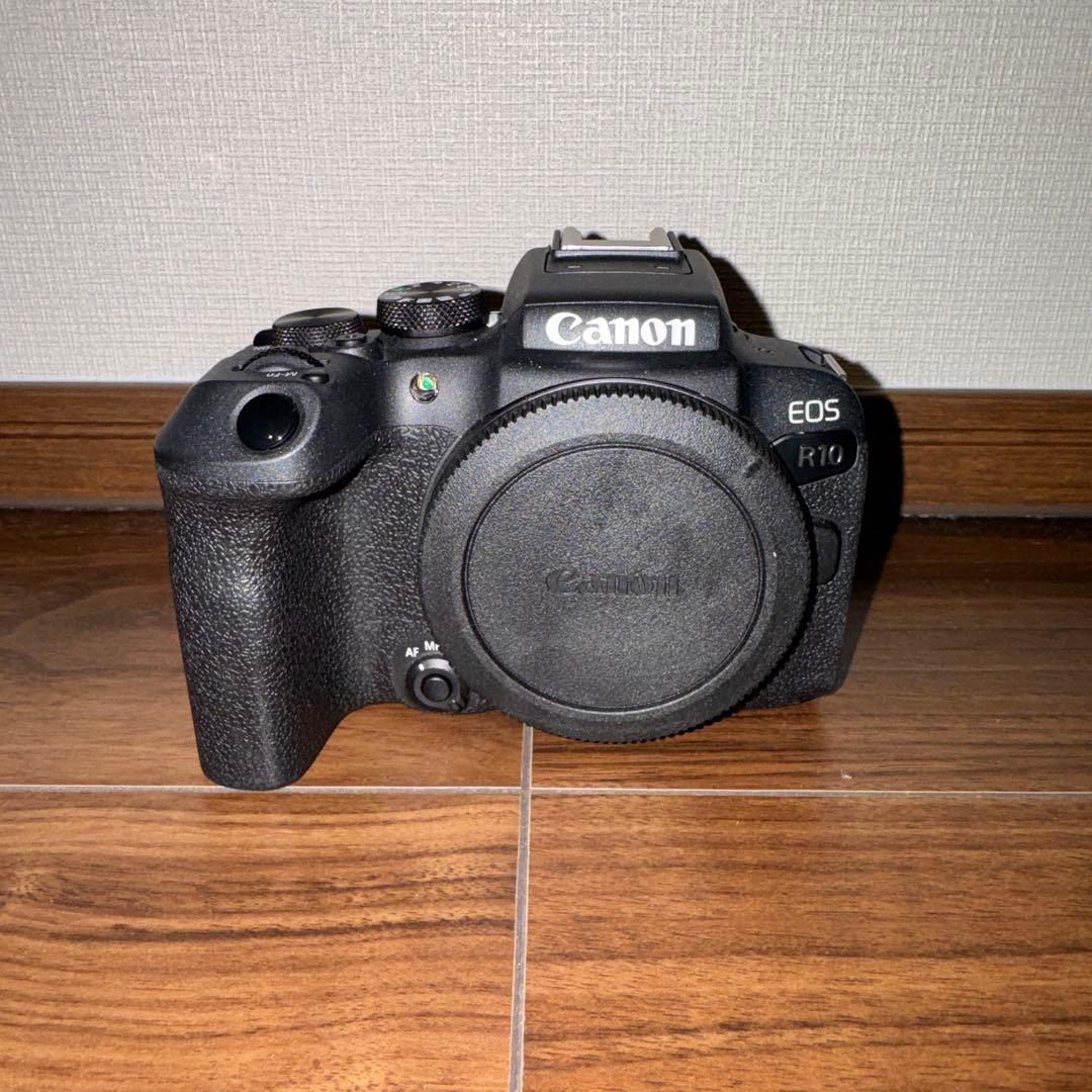 EOS R10 18-45mm f4.5-6.3 レンズキット