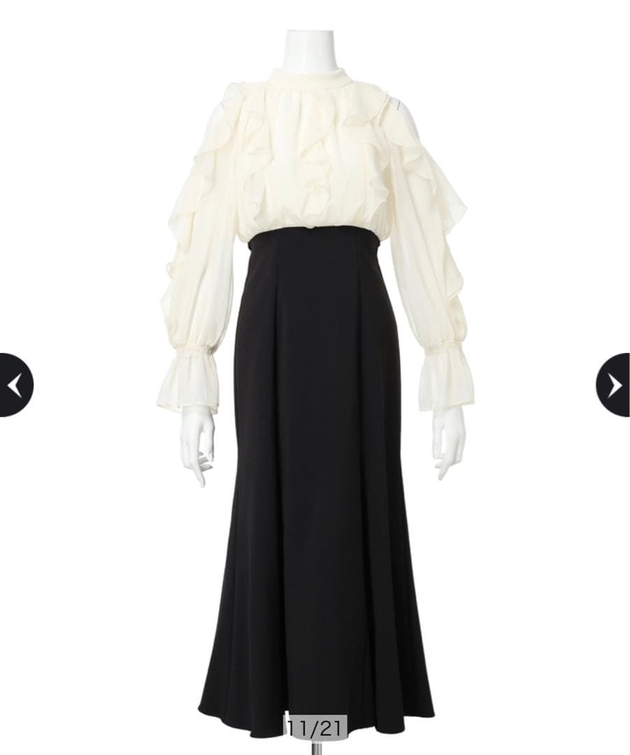 アプワイザーリッシェ　ショルダーフリルドッキングワンピース　新作　美品