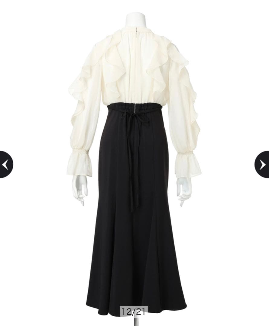 アプワイザーリッシェ　ショルダーフリルドッキングワンピース　新作　美品