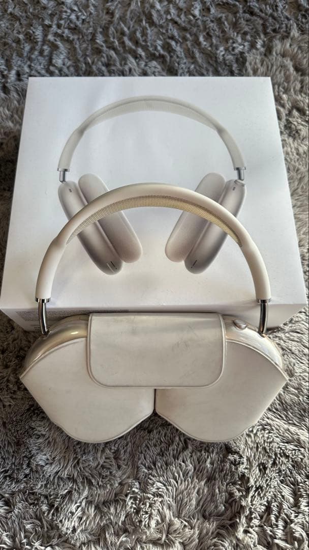 Apple純正AirPods Maxスターライトケース付き