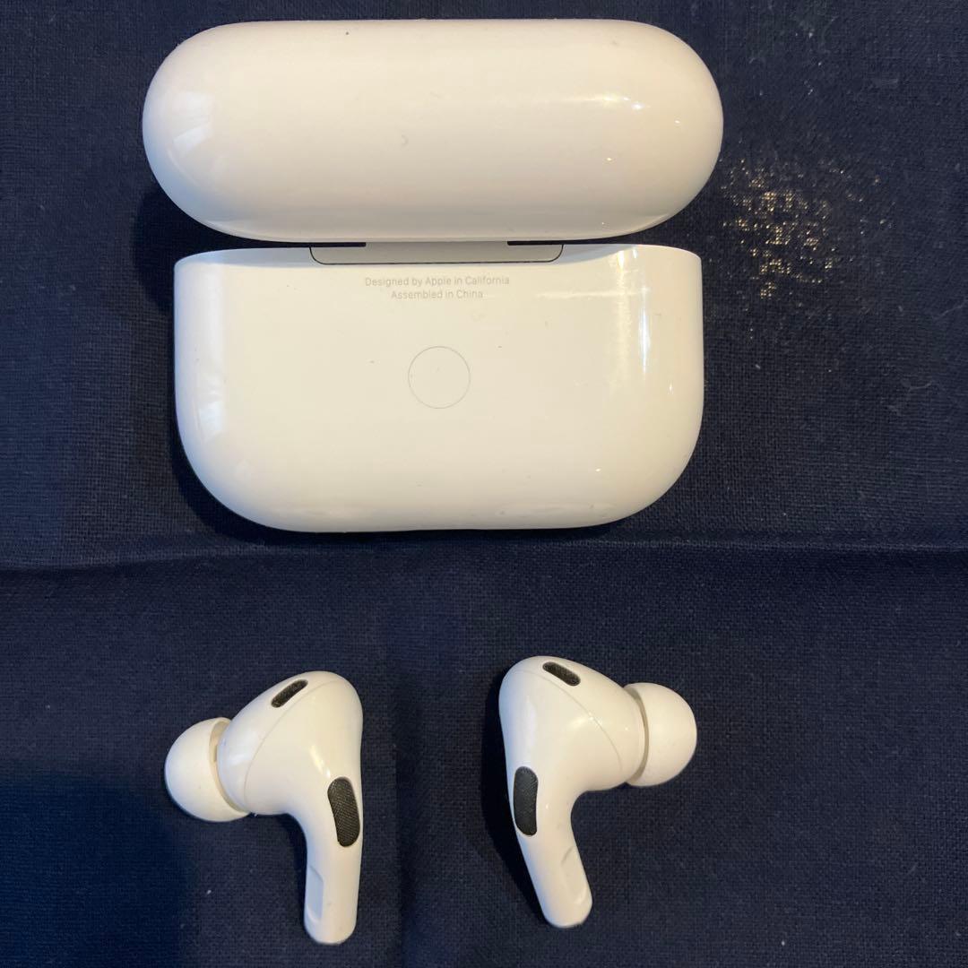 再値下げ AirPods Pro 第2世代 MQD83J/A 本体 箱あり