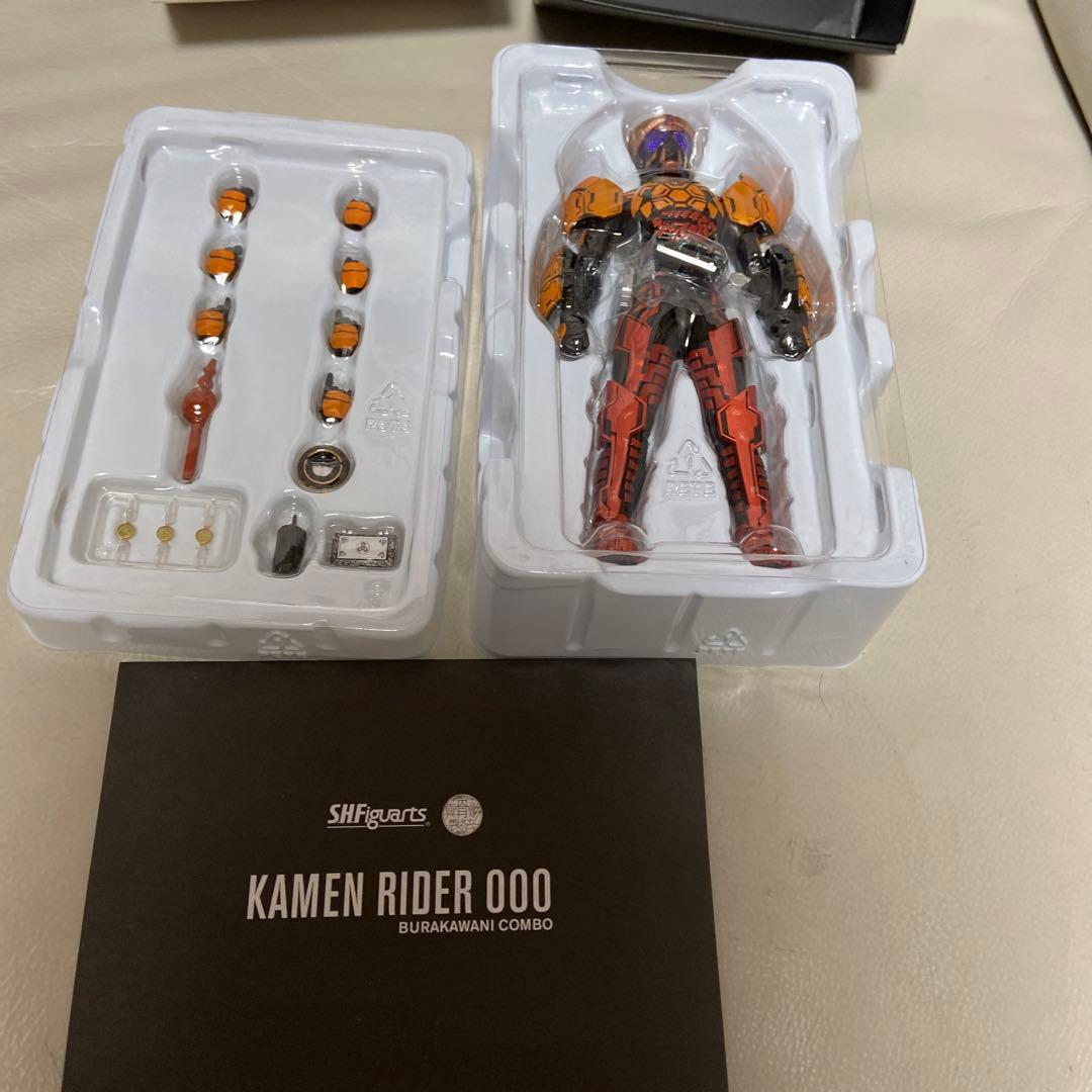 真骨彫　仮面ライダーオーズ　ブラカワニコンボ