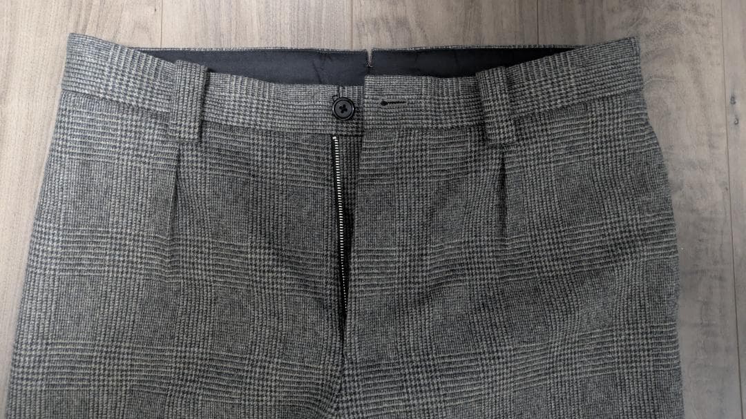 美品　MARGARET HOWELL FOX BROTHERS生地スラックス L