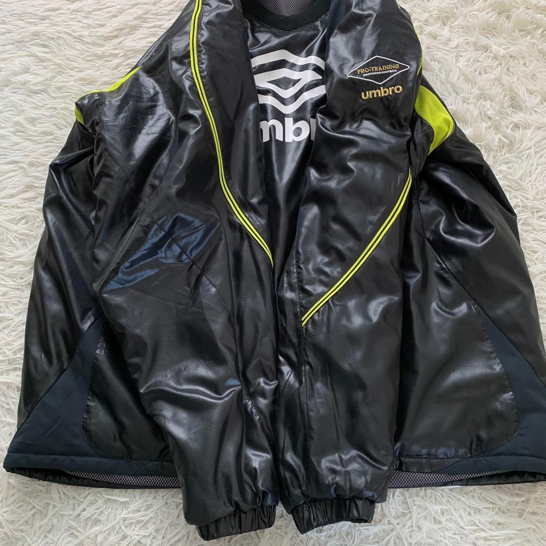 美品■umbro ウィンドブレーカ セットアップ 中綿 ブラック