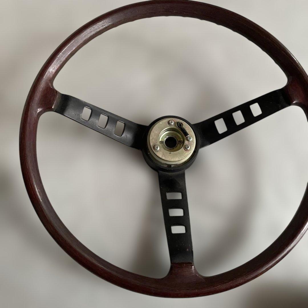 ダークブラウン ステアリングホイール 3本スポークフェアレディZで使用しました