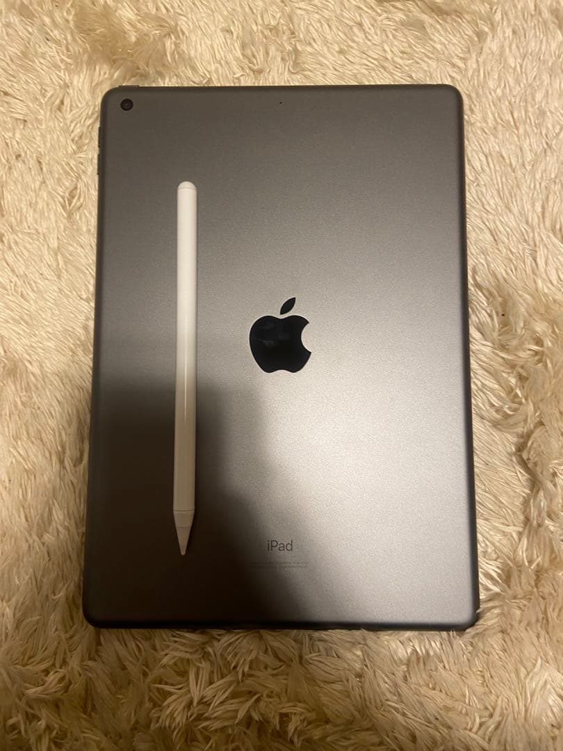 iPad 第8世代 128GBスペースグレー Wi-Fi 本体 + タッチペン