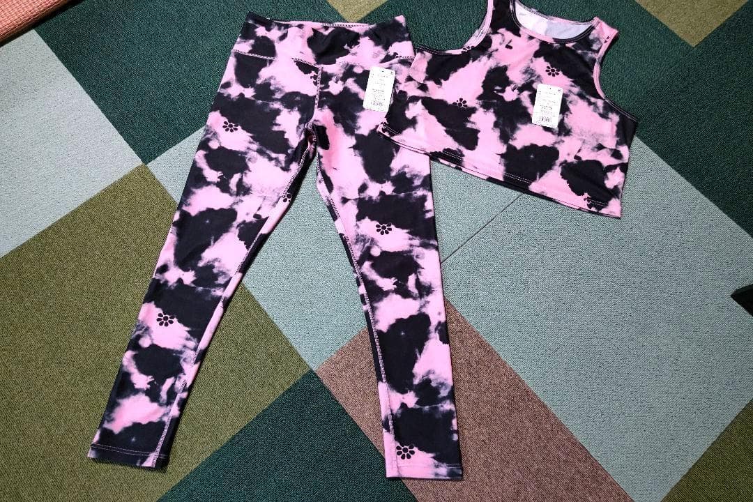 もも様確認用です★clap 　人気　タイダイ レギンス＆ダイタイショートタンク