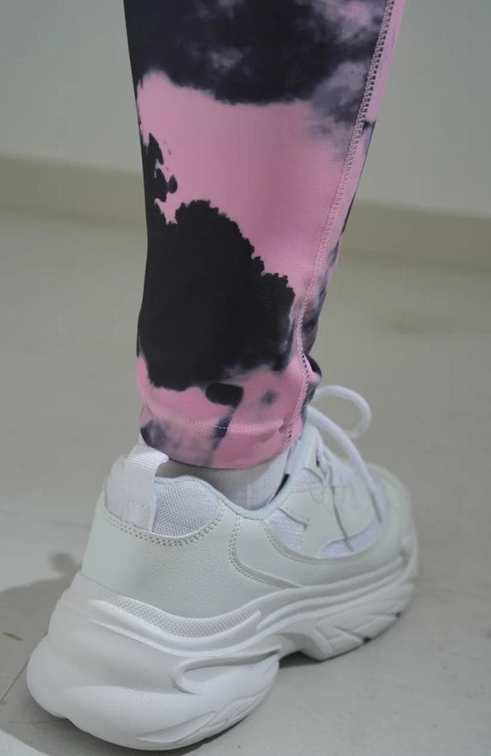 もも様確認用です★clap 　人気　タイダイ レギンス＆ダイタイショートタンク