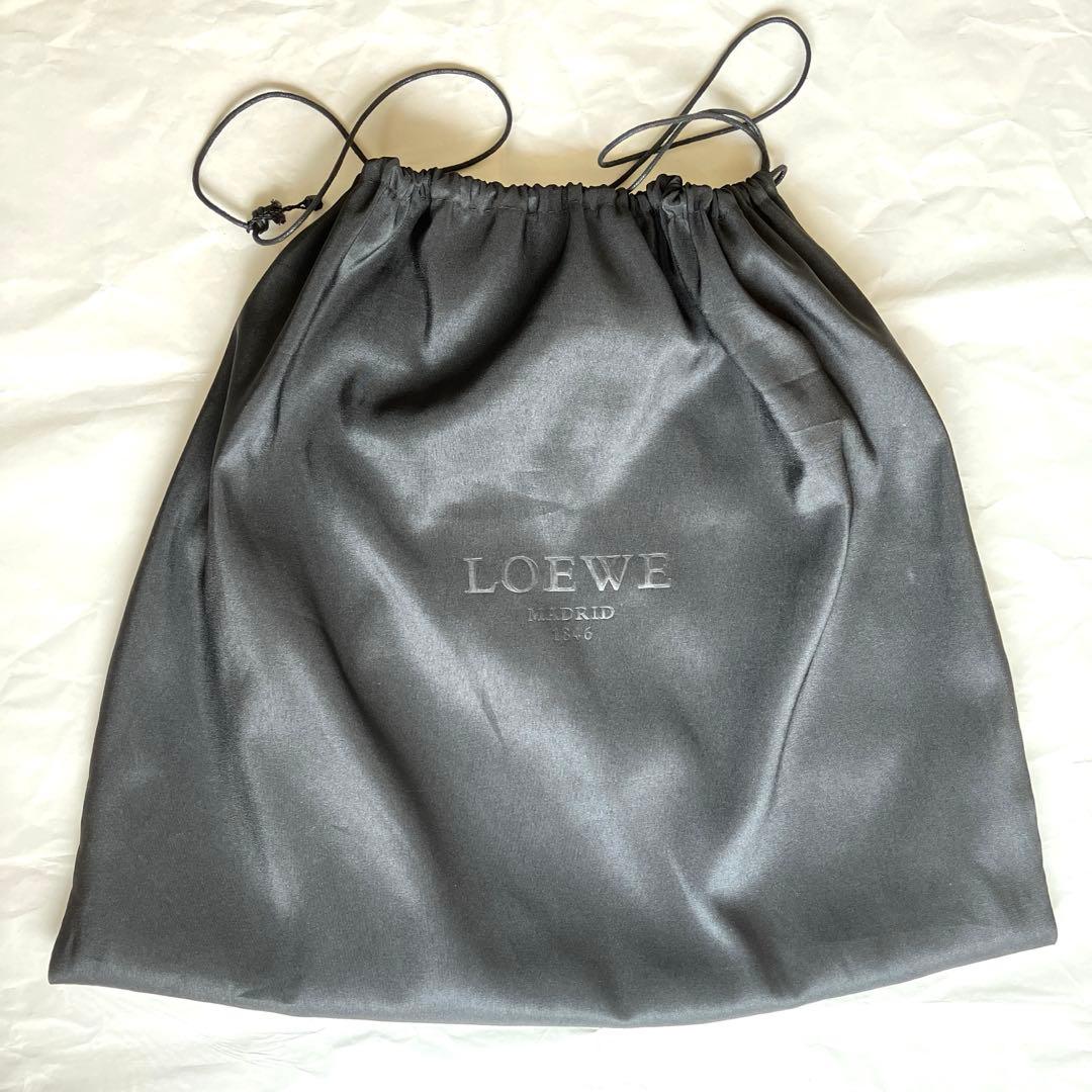 LOEWE バッグ
