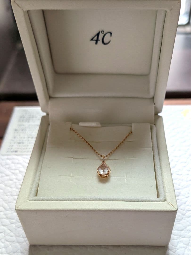 ふじ♪箱なし、4C ストーンネックレス✨️フェミニン好きな方に♪美品✨️