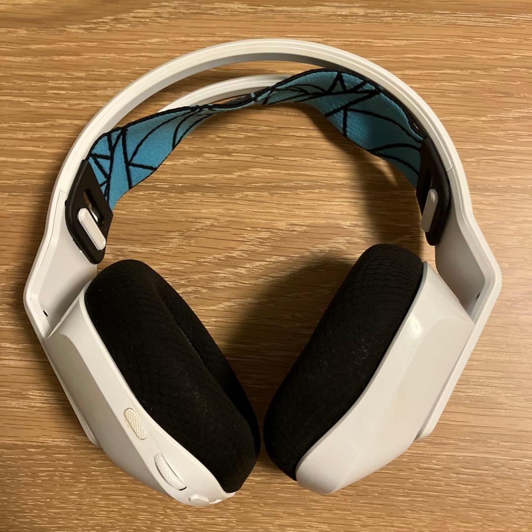 【希少】Logicool G733 K/DA ゲーミングヘッドセット