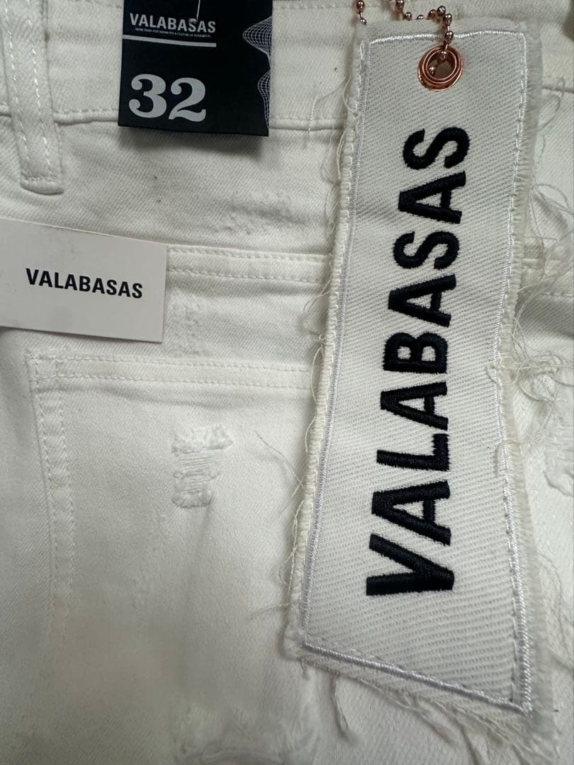 バラバサスvalabasas【新品未使用】ホワイトクラッシュフレアデニム 32