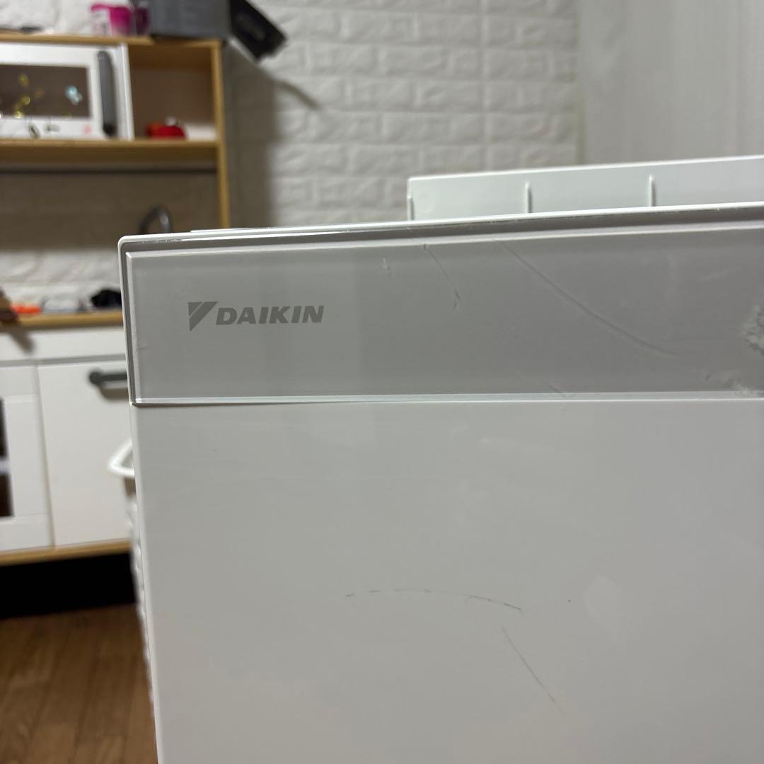 MCK70UKS ダイキン空気清浄機　2018年　ホワイト