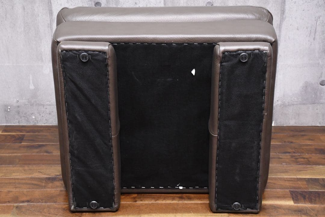 EAC52 シンプルモダン レザー/総本革張り オットマン スツール 足置き