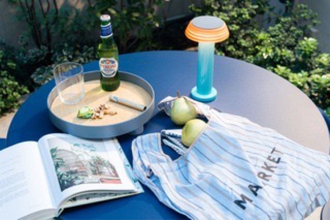 ソーデンライト　シェードポータブルランプ（ブルー ／オレンジ）