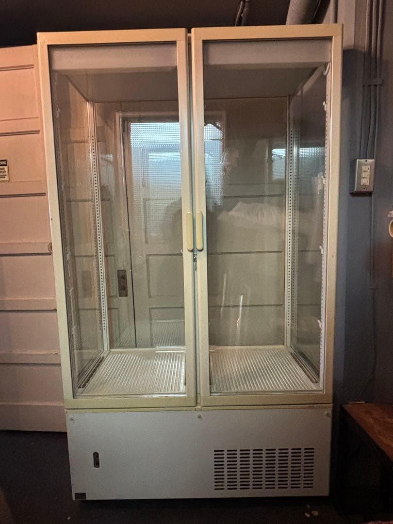 ◼︎引き取り限定◼︎SANYO冷蔵ショーケース 2ドア 白ホワイト花冷蔵庫業務用