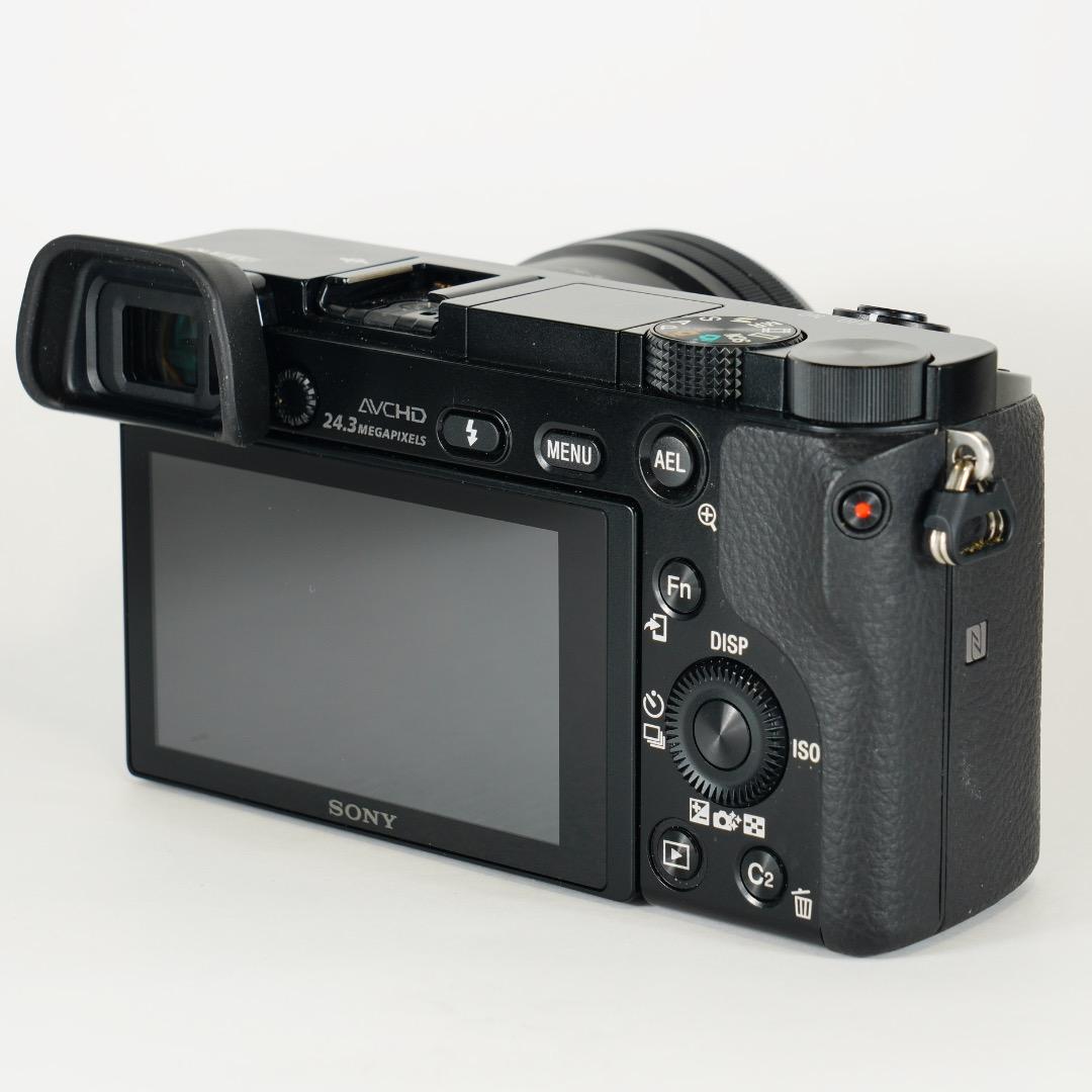 【レザーケース付】SONY ミラーレス α6000 ILCE-6000L 黒