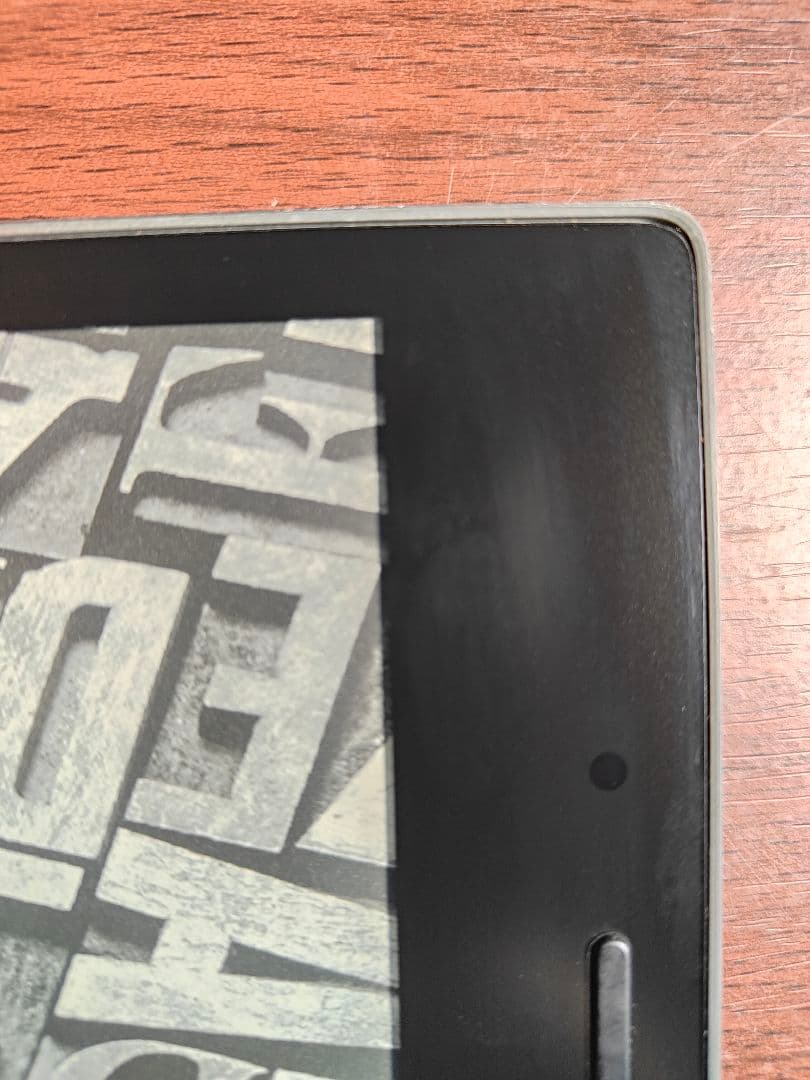 Kindle Oasis 第10世代 wifi+4G 32GB 広告なしモデル