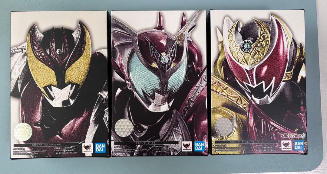 真骨彫 S.H.Figuarts 仮面ライダーキバ セット