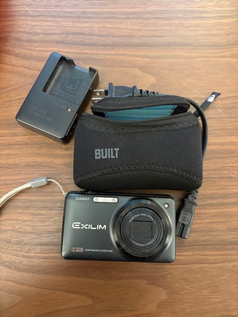 デジタルカメラ Sakado ExpressCASIO EXILIM EX-ZR10