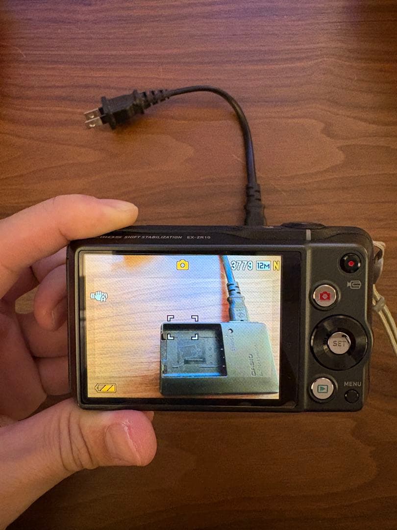 デジタルカメラ Sakado ExpressCASIO EXILIM EX-ZR10