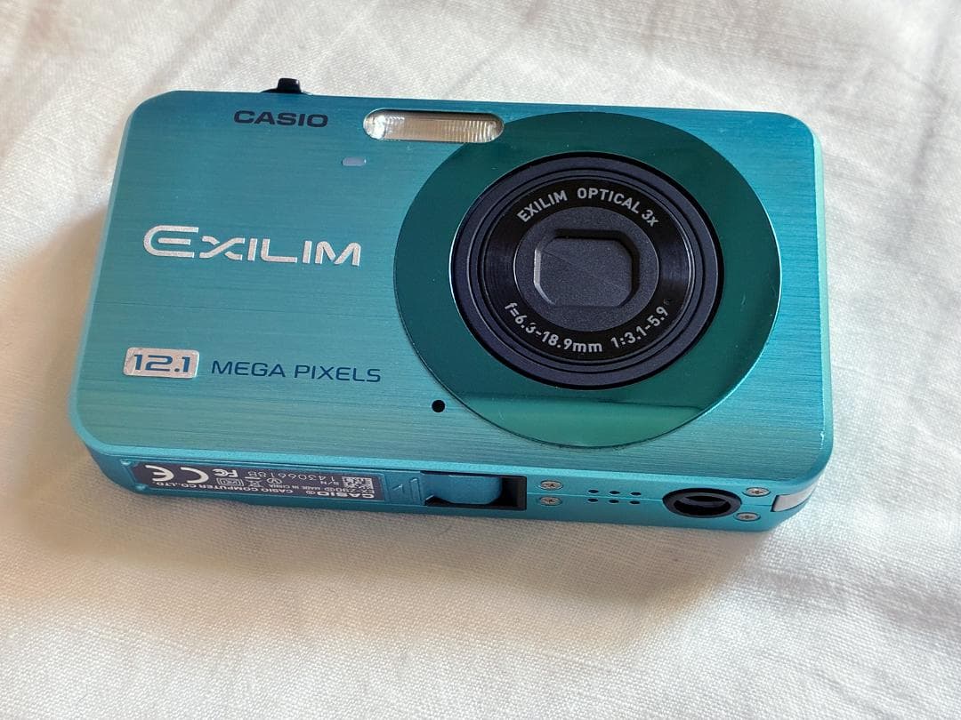 美品 CASIO EXILIM EX-Z90 ブルー 付属品完備