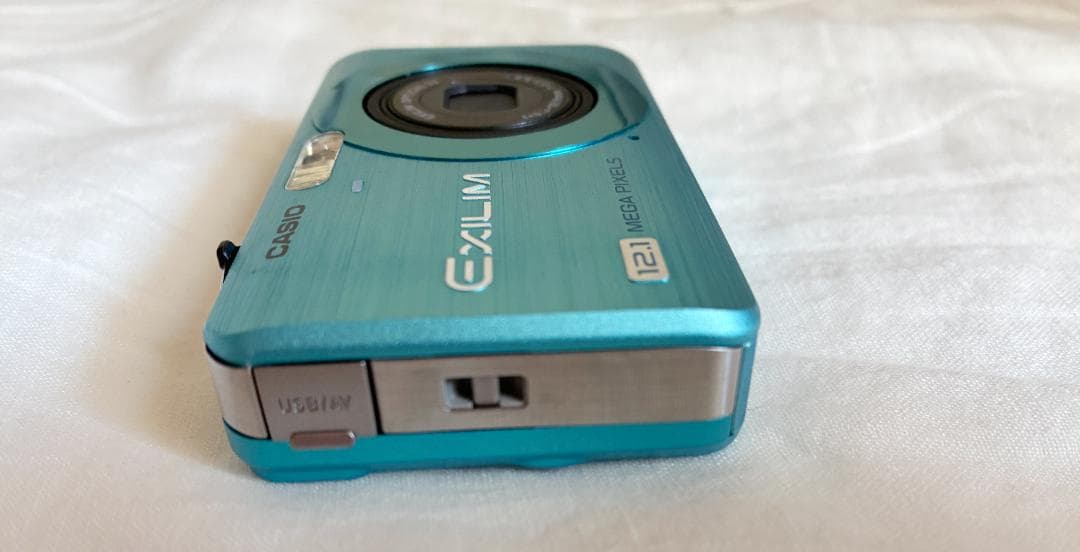 美品 CASIO EXILIM EX-Z90 ブルー 付属品完備