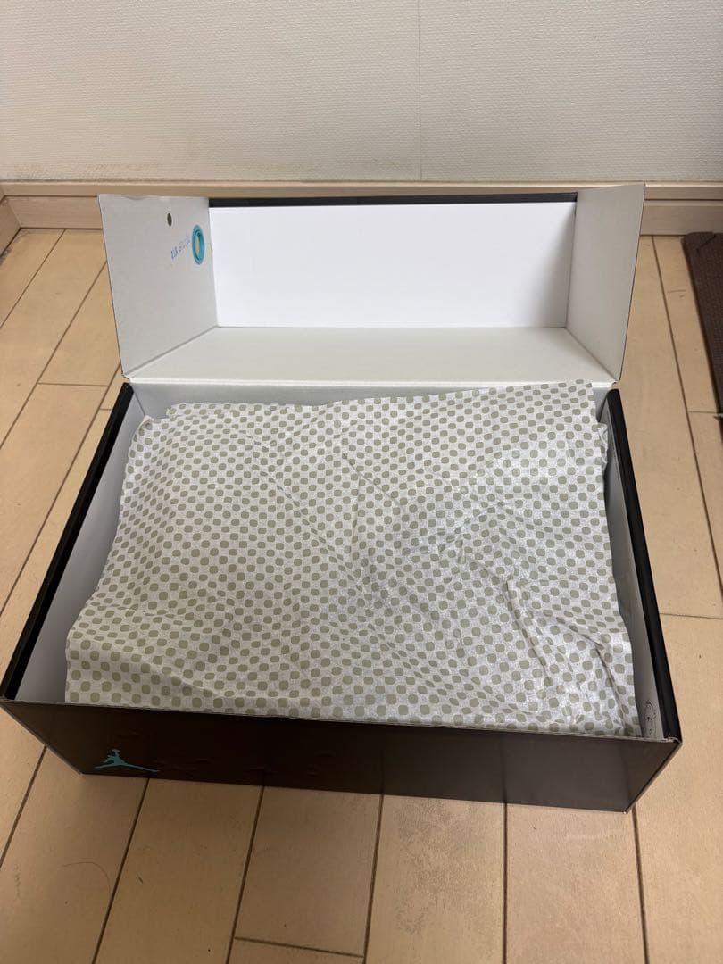 まさかのお値下げ！新品未使用！AIR JORDAN 11 RETROガンマブルー