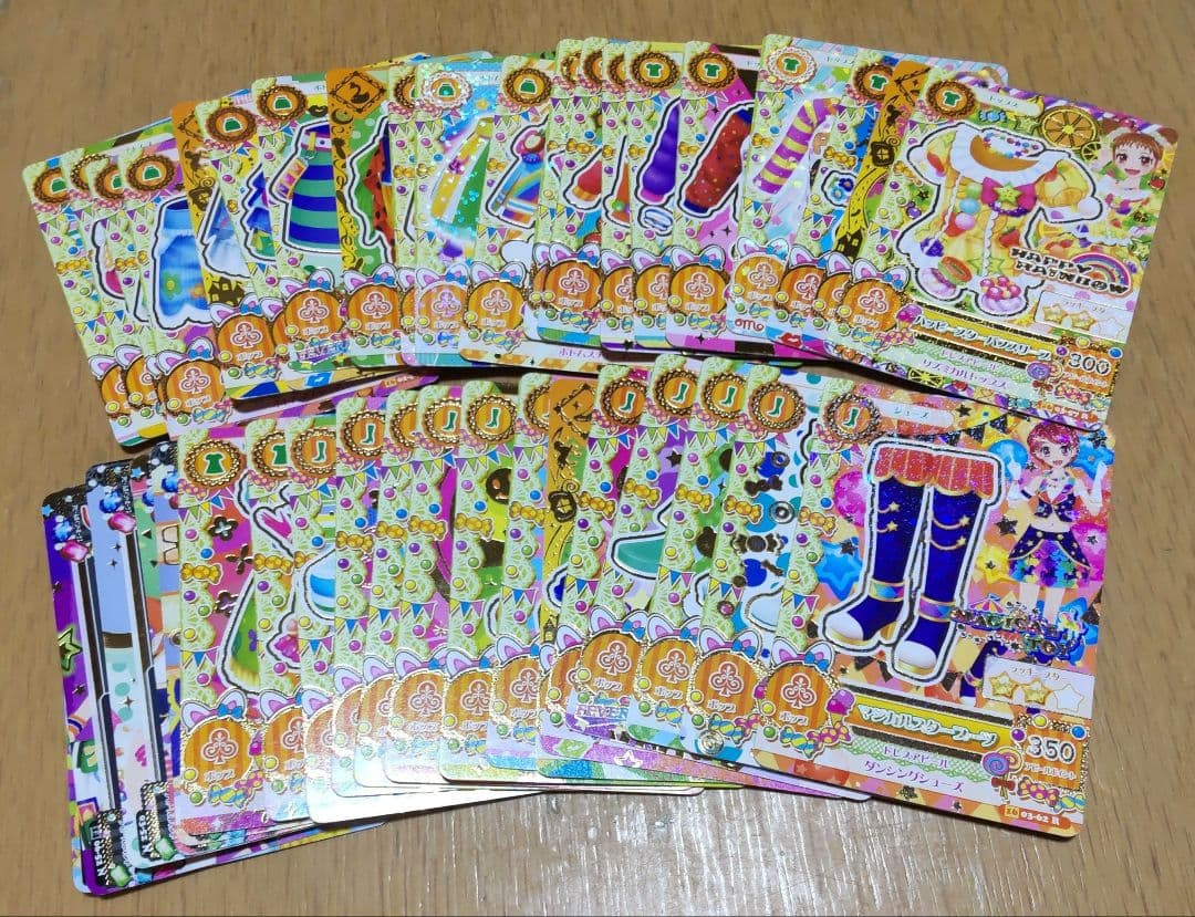 最終値下げ‼️アイカツカード　約200枚　まとめ売り