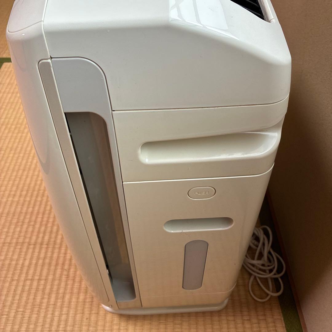 ダイキン　光速ストリーマ 加湿空気清浄機 ホワイト