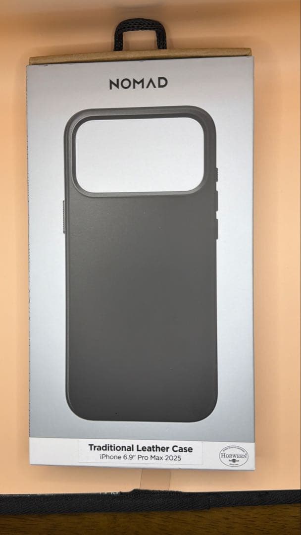 iPhoneアクセサリー NOMAD Traditional Leather Case Pro Max