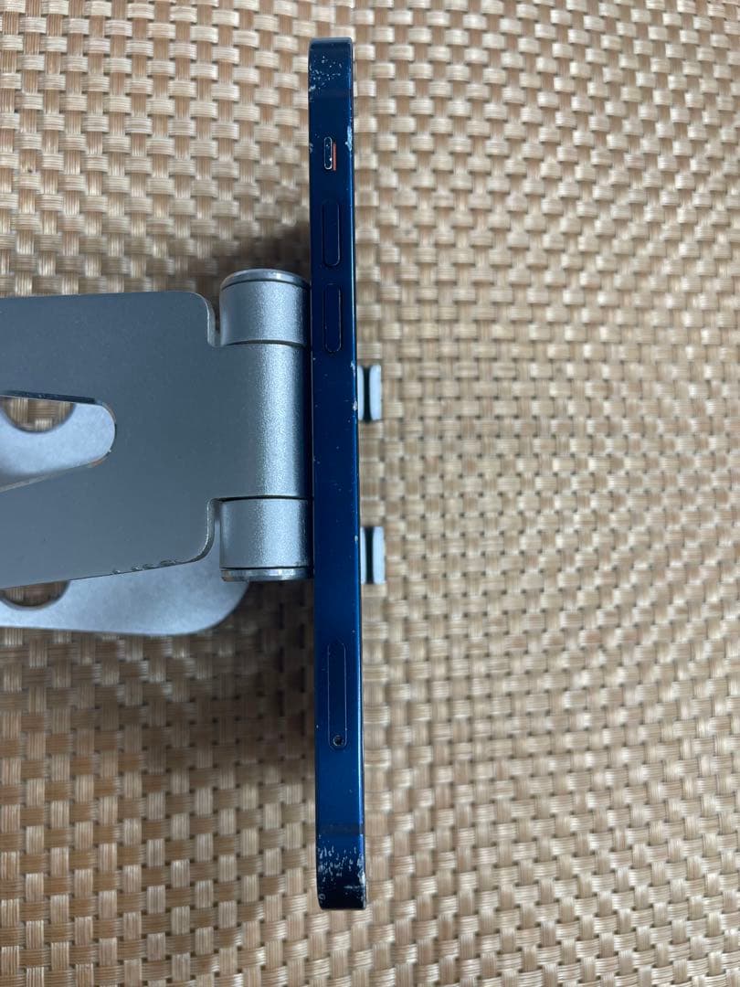 iPhone 12 64 GB ブルーSIMフリー【9860】