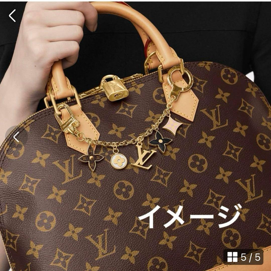 ルイヴィトン　超美品♪価格見直し出品♪エピ ホワイトM65110