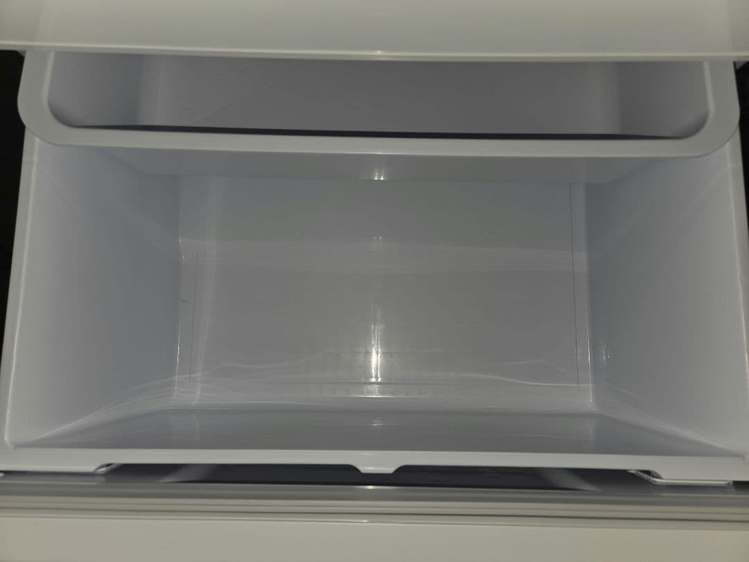 090905 三菱　ノンフロン冷凍冷蔵庫 MR-C33J-W