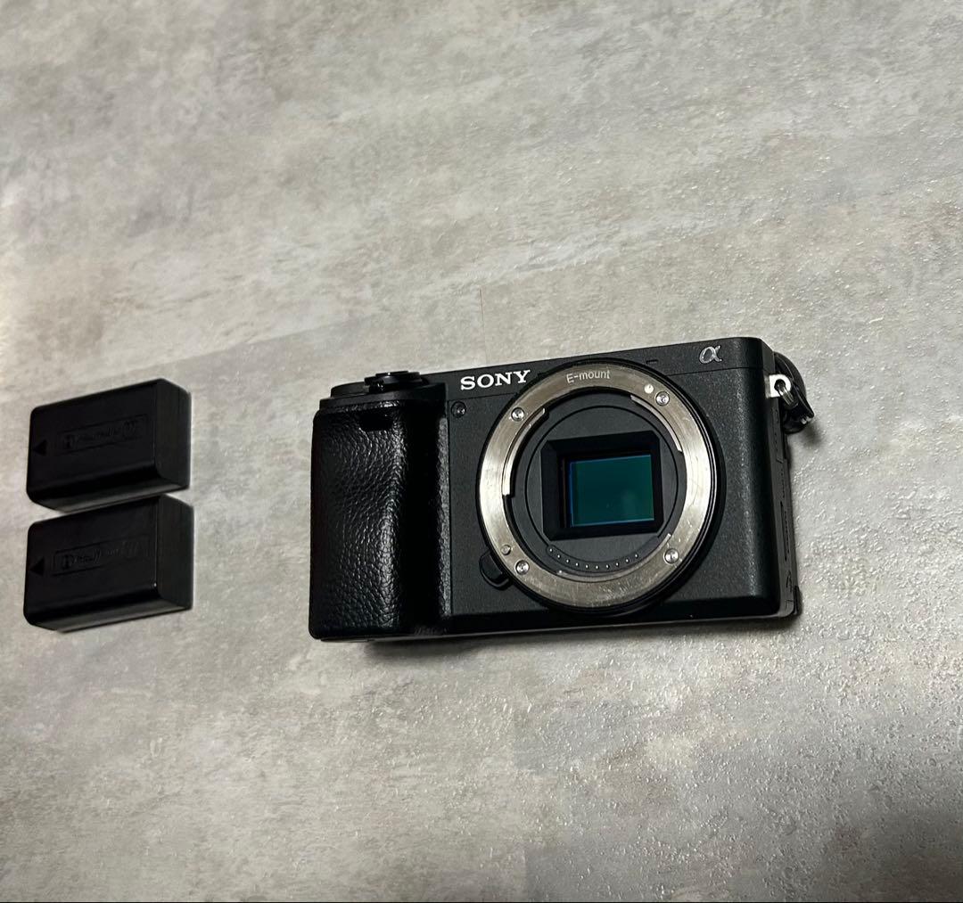 Sony α6400 本体+レンズ(SONY SEL1650PZ)