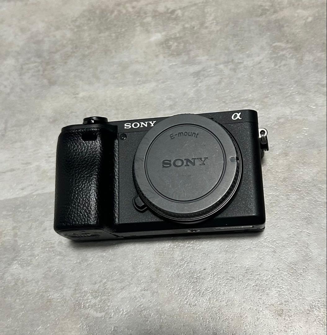 Sony α6400 本体+レンズ(SONY SEL1650PZ)