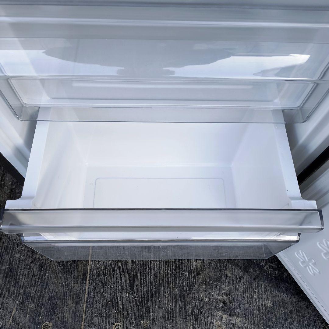 運搬取付無料！メタルなスタイリッシュ冷蔵庫・純正 Haier！完動品・超美品！