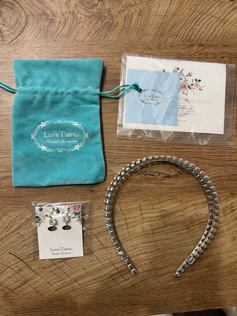 LoveTiara クリスタルカチューシャ