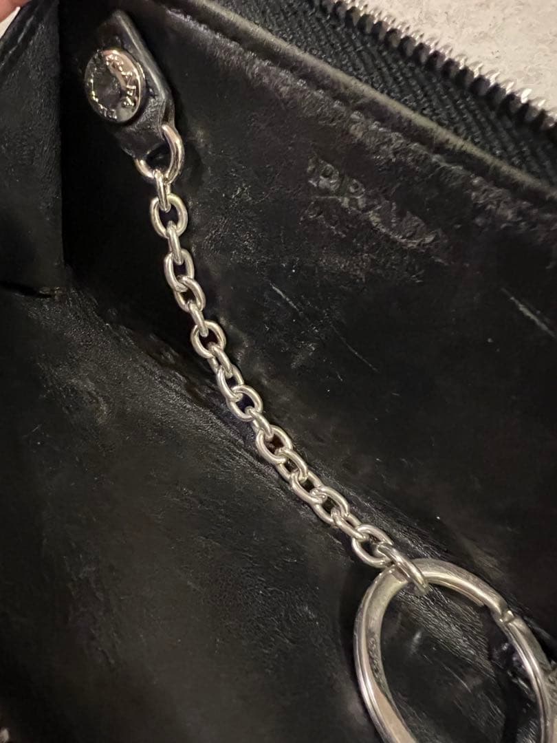 PRADA　L字ファスナーつきケース　キーケース