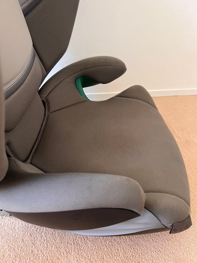 CYBEX サイベックス solution S2 ジュニアシートISOFIX