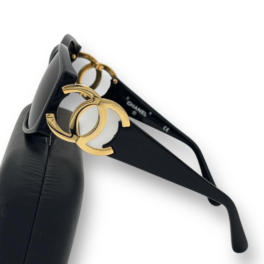 いくさと様　CHANEL sunglasses 芸能人着用 BLACK