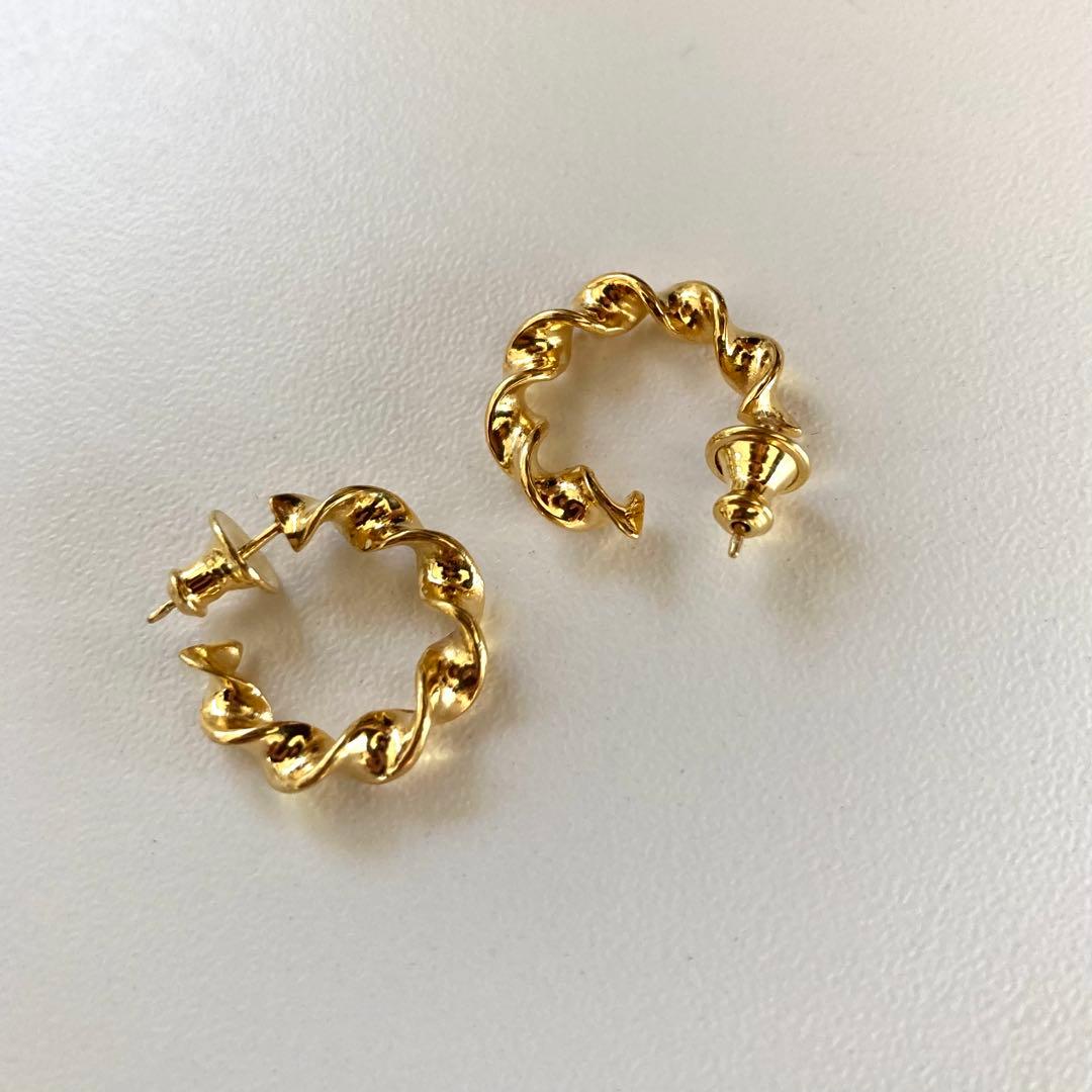 ゴールド　18k シルバー925 両耳　ピアス　18mm BWL