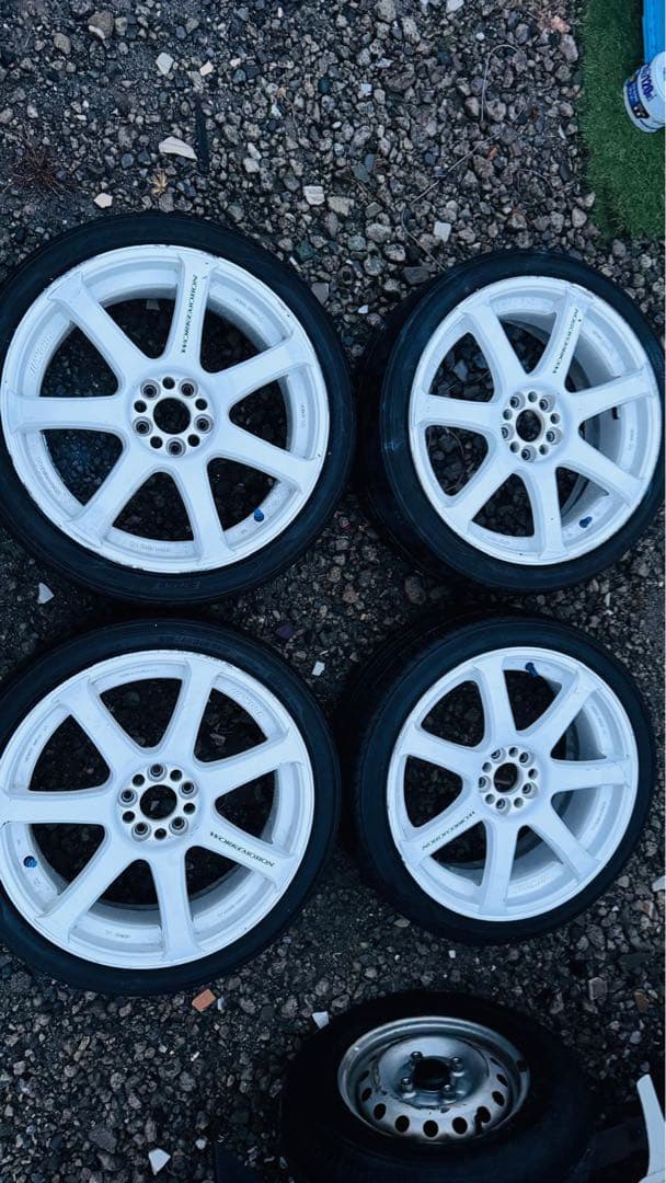 ワーク　エモーション　XT7 215/40/R18 89